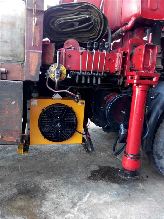 油冷卻器 油冷卻器