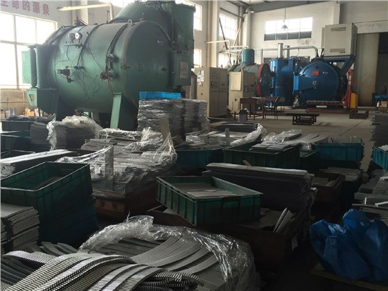 板殼式換熱器工廠展示