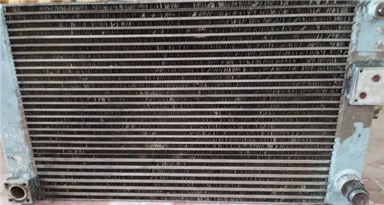 客戶發(fā)來的空壓機散熱器樣板