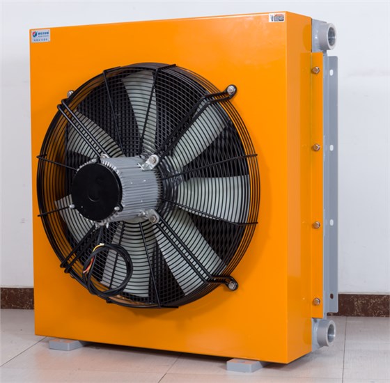 風(fēng)冷散熱器產(chǎn)品展示