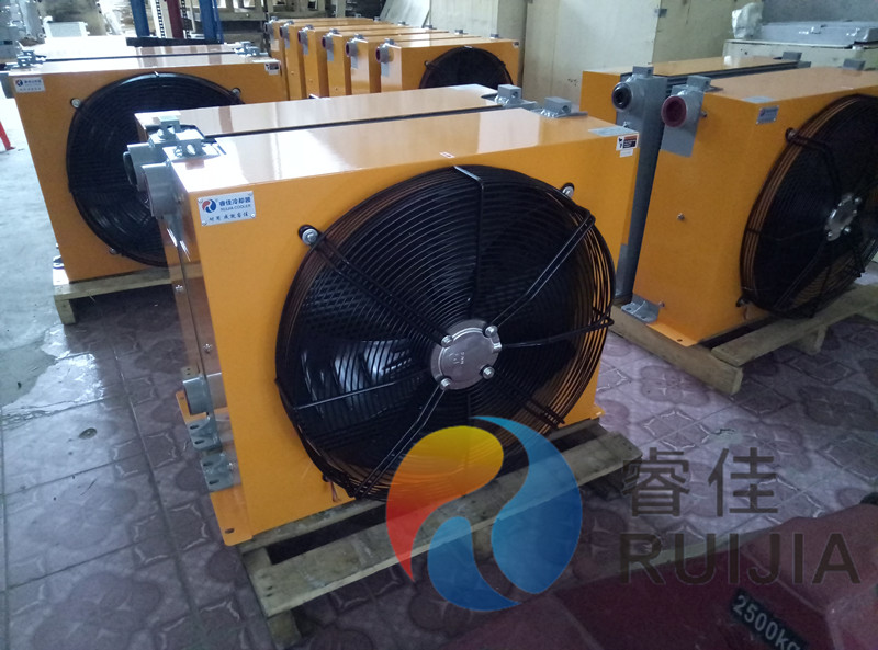 液壓機(jī)械風(fēng)冷卻器 液壓機(jī)械風(fēng)冷卻器
