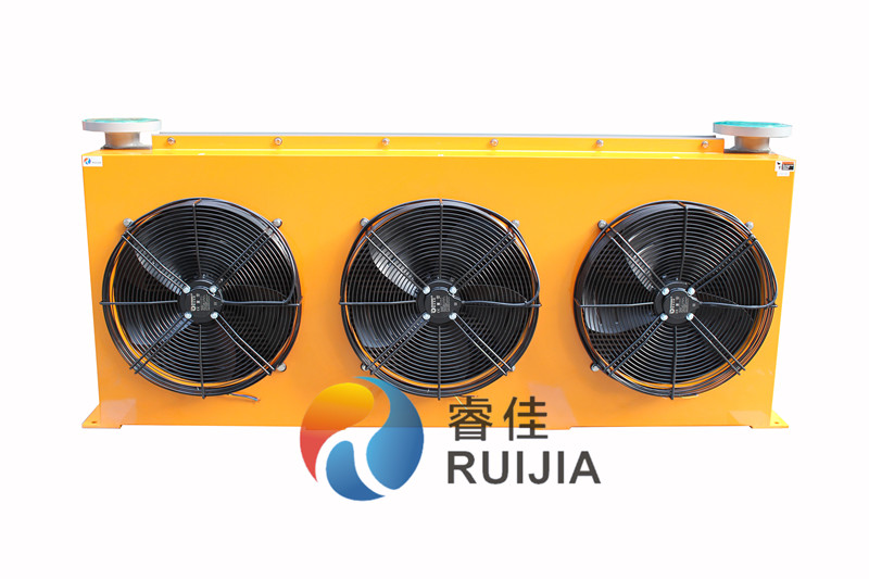 非標定制液壓系統(tǒng)冷卻器