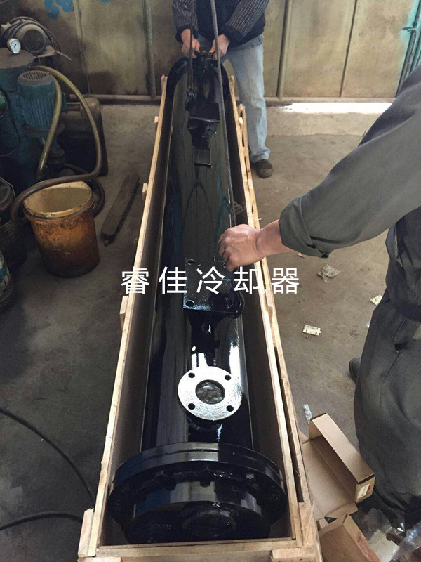 空壓機(jī)水冷卻器.jpg 空壓機(jī)水冷卻器.jpg