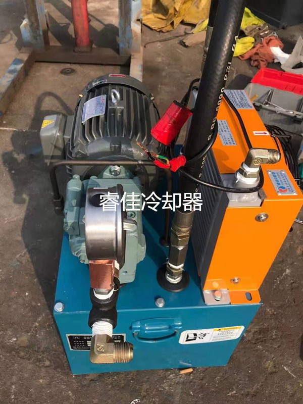 風(fēng)冷散熱器