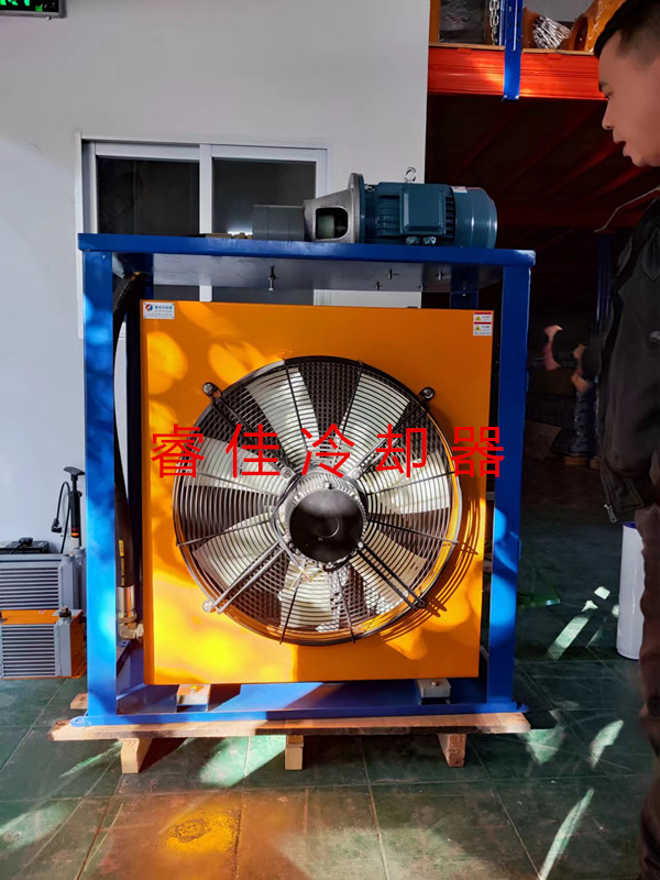 潤滑油獨立循環(huán)<font color='red'>風冷卻器</font>選型