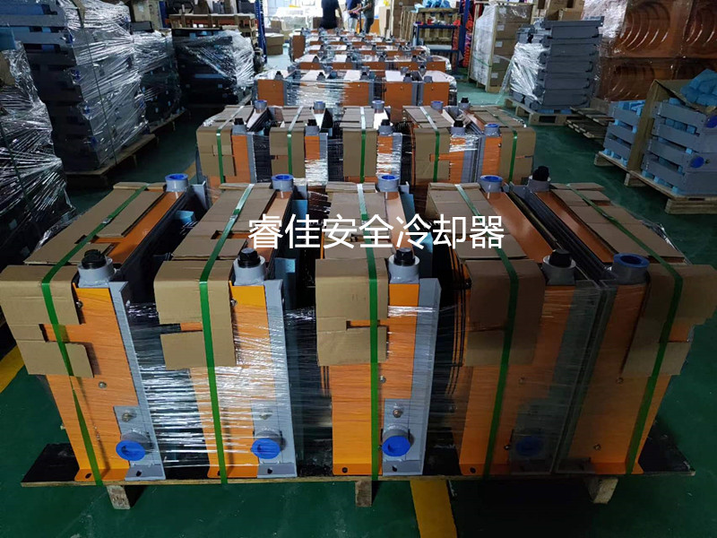 風(fēng)冷冷卻器 風(fēng)冷冷卻器