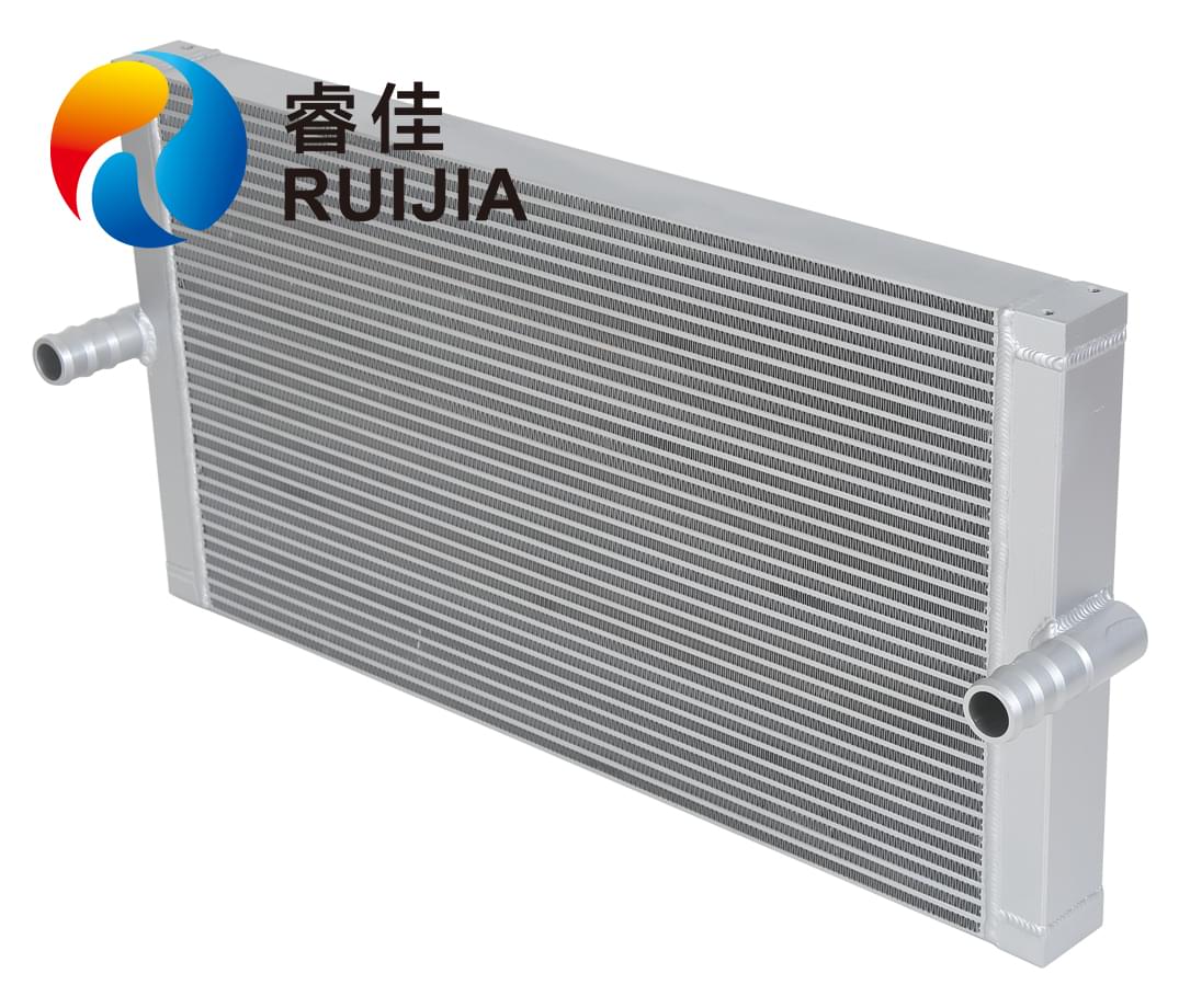 【千里迢迢】睿佳推土機散熱器走進東北吉林