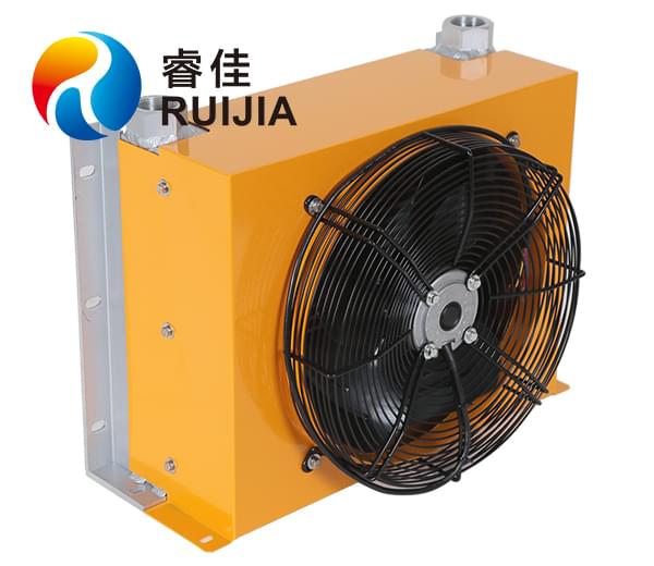 西安壓延機(jī)客戶(hù) 自選風(fēng)冷式油冷卻器RJ-405