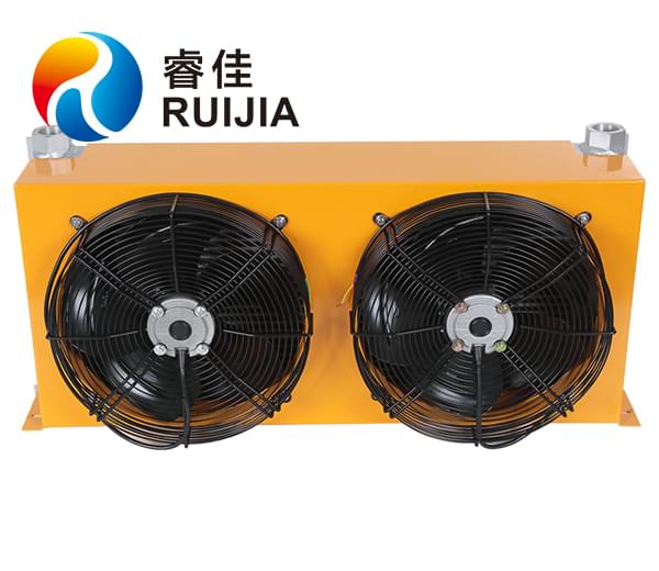 【客戶疑問(wèn)】油溫過(guò)高是<font color='red'>液壓油散熱器</font>壞了嗎？